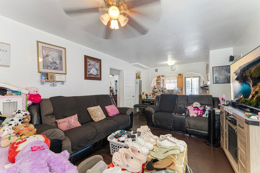 More Photos Of 3613 Via Campo, Montebello Multifamily For Sale