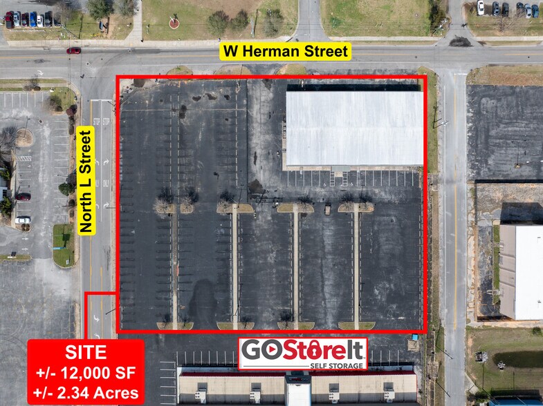 More Photos Of 3670 N L St, Pensacola Office For Sale