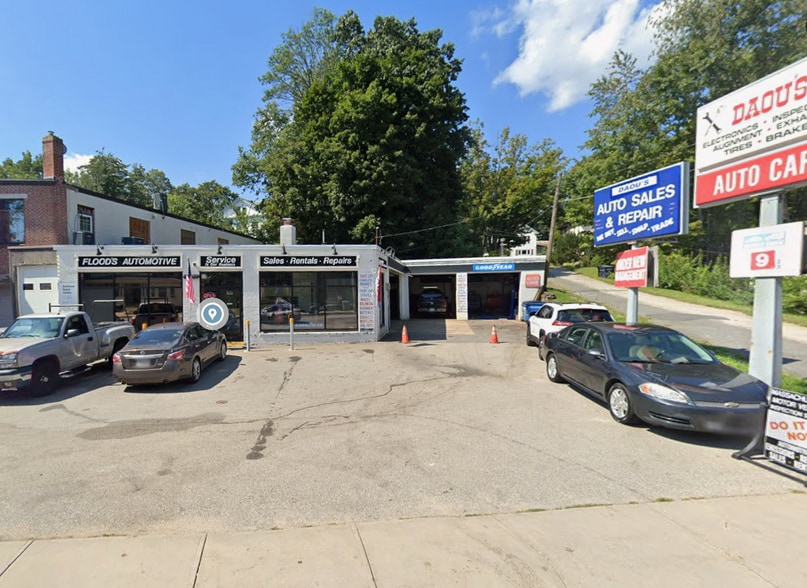 More Photos Of 93 Hamilton St, Southbridge Service Station For Sale