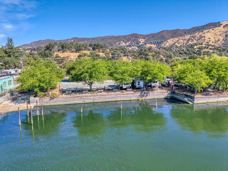 More Photos Of 2985 Lakeshore Blvd, Upper Lake Manufactured Housing Mobile Home Park For Sale