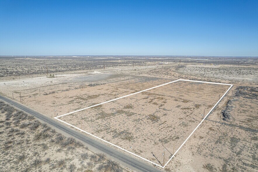 More Photos Of 158 Co Road 404, Pecos Apartments For Sale