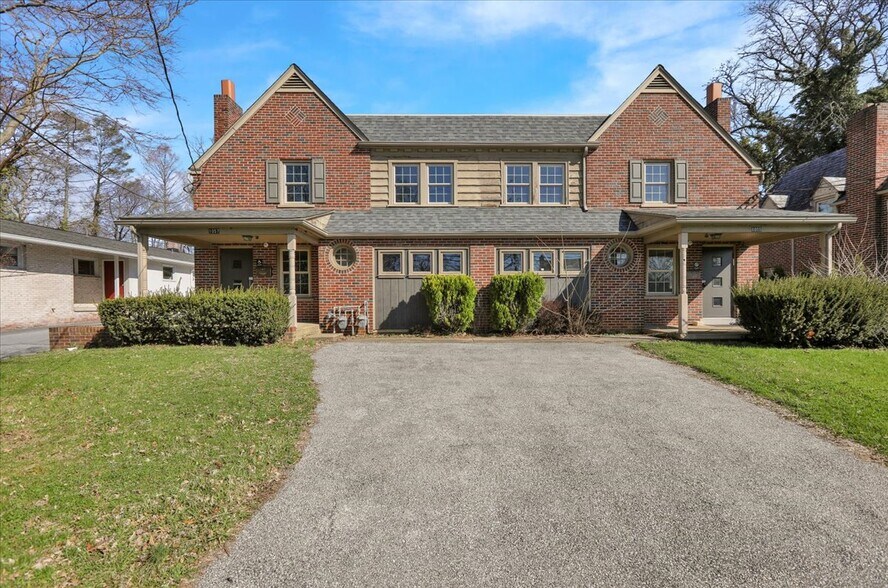 More Photos Of 1057 Columbia Ave, Lancaster Office For Sale