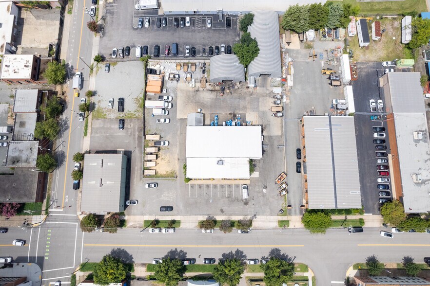 Primary Photo Of 1704 Roseneath Rd, Richmond Warehouse For Sale