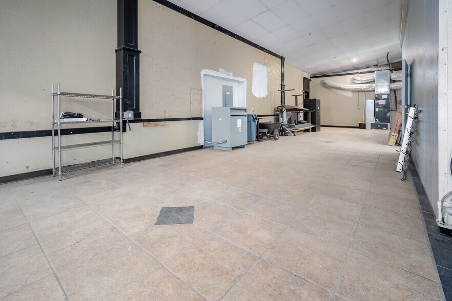 More Photos Of 6825 W Wilshire Blvd, Oklahoma City Theater Concert Hall For Sale