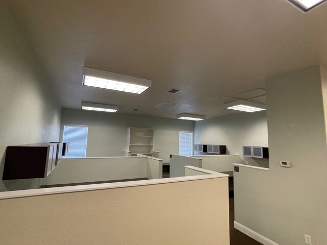 More Photos Of 1920 Corporate Dr, San Marcos Office For Sale
