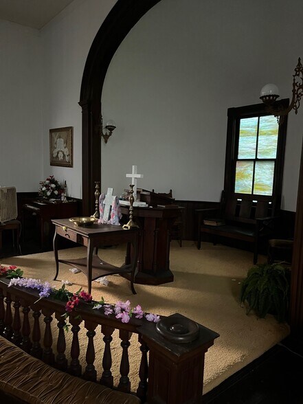 More Photos Of 6540 Cascade Rd, Cascade Religious Facility For Sale