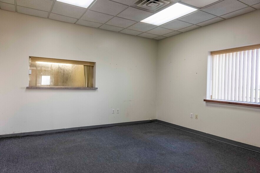 More Photos Of 1 Rooster Way, Barry Industrial For Sale