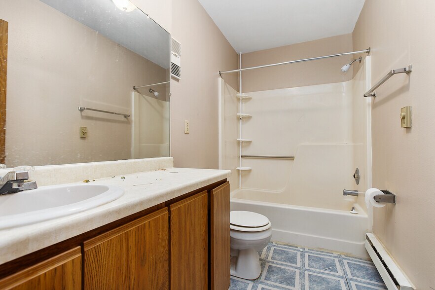 More Photos Of 20 Forest Ave, Fond Du Lac Apartments For Sale