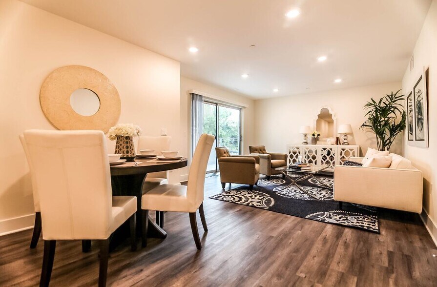 More Photos Of 5026 Rosewood Ave, Los Angeles Apartments For Sale