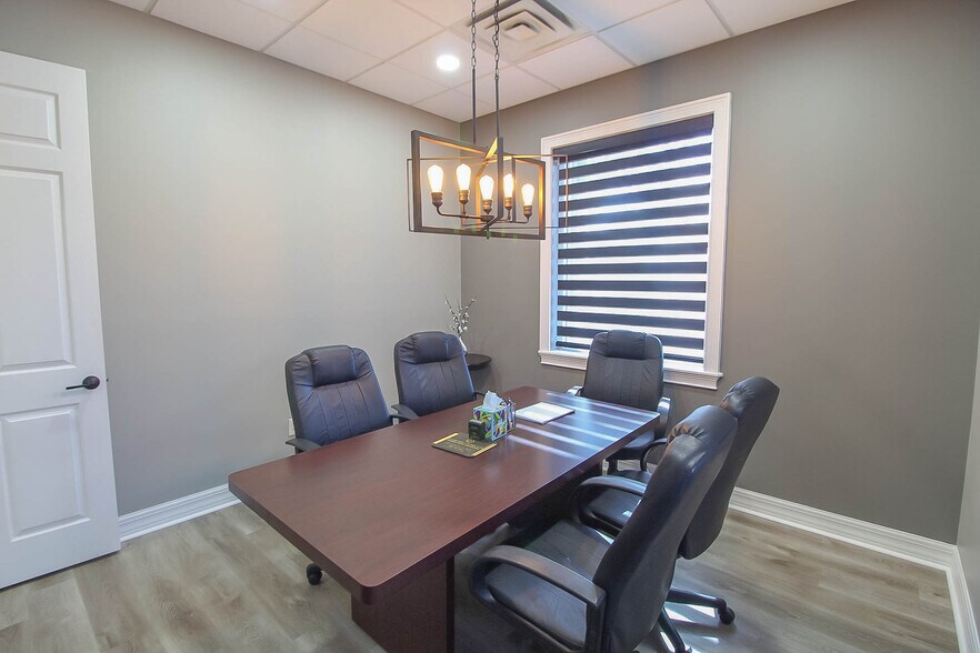 More Photos Of 17827 Murdock Cir, Port Charlotte Office For Sale