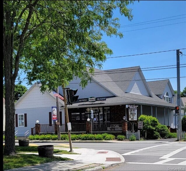 Primary Photo Of 868-870 Main St, Hopewell Junction Supermarket For Sale