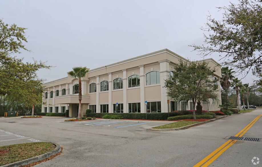 More Photos Of 4371 US Highway 17, Orange Park Office For Lease