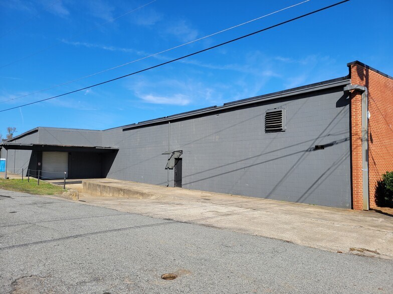 More Photos Of 501 N Mountain St, Cherryville Industrial For Sale