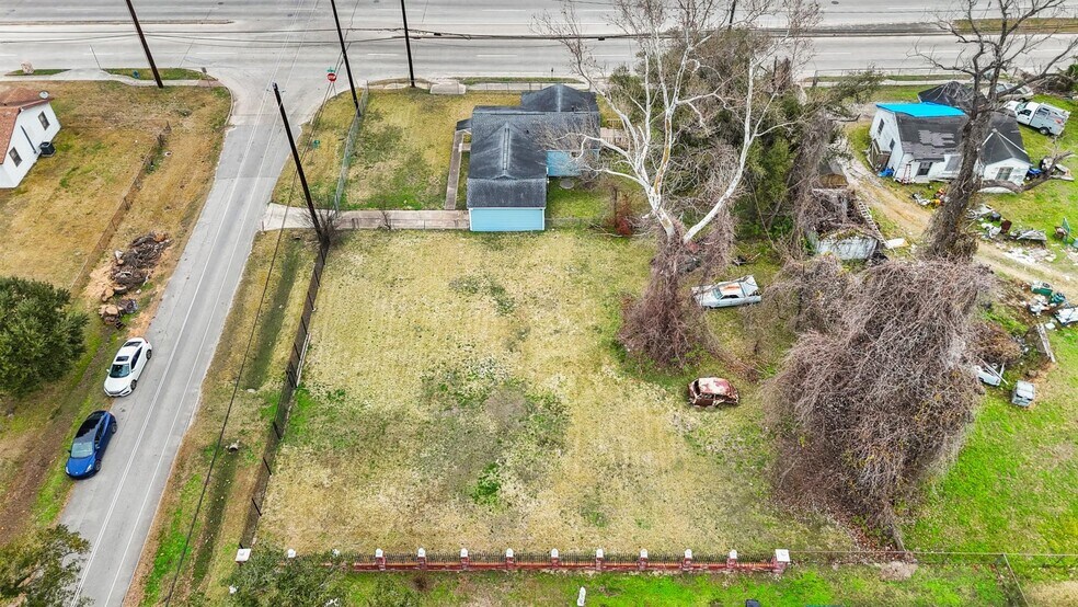 More Photos Of 7502 Ley Rd, Houston Land For Sale
