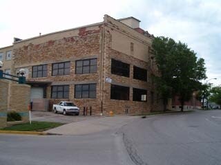 More Photos Of 612 New Hampshire St, Lawrence Office For Lease