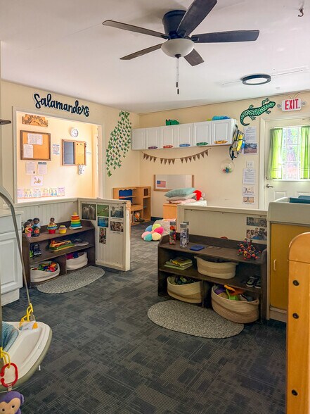 More Photos Of 11749 Snyder Rd, Knoxville Daycare Center For Sale