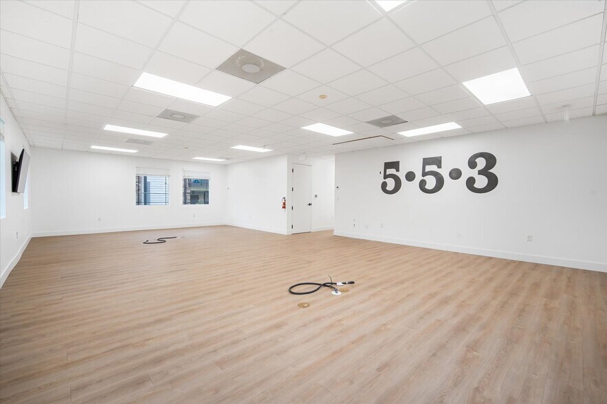 More Photos Of 8626 N Himes Ave, Tampa Medical For Lease