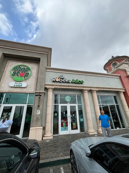 More Photos Of 1001 N San Fernando Blvd, Burbank Unknown For Lease