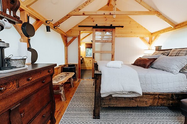 More Photos Of 935 State Route 313, Cambridge Hotel For Sale