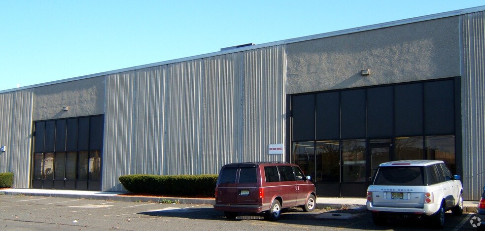 More Photos Of 9 Basin Dr, Kearny Warehouse For Lease