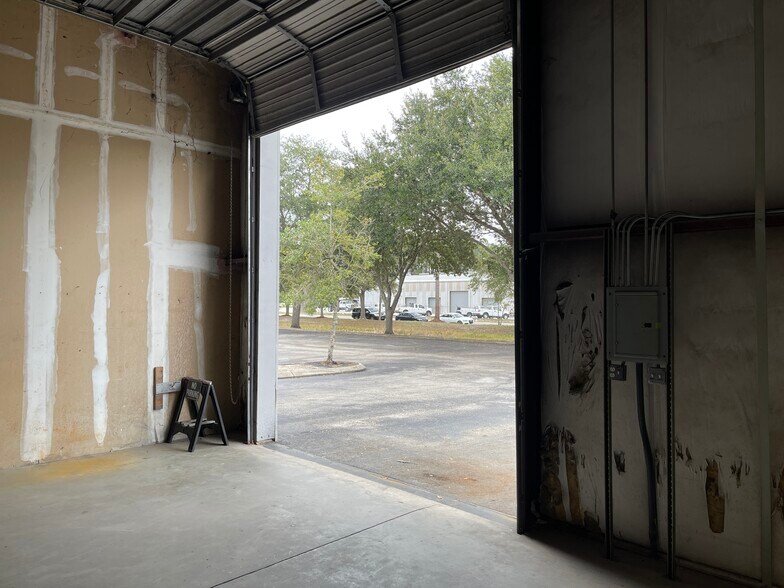More Photos Of 2745 Industry Center Rd, Saint Augustine Warehouse For Lease