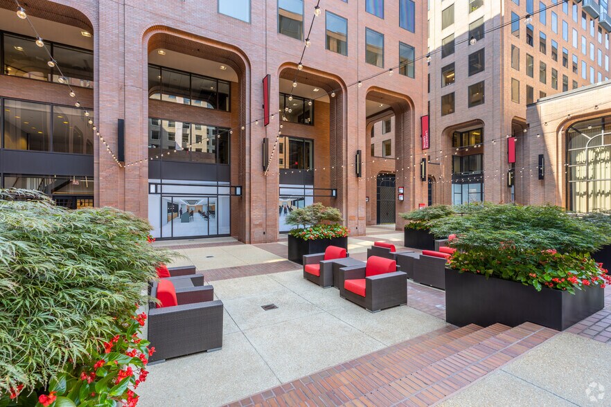 More Photos Of 1120 20th St NW, Washington Unknown For Lease