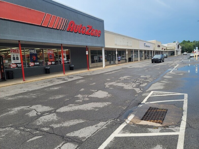 More Photos Of 11 Rt 22 Plz, Huntingdon Unknown For Lease