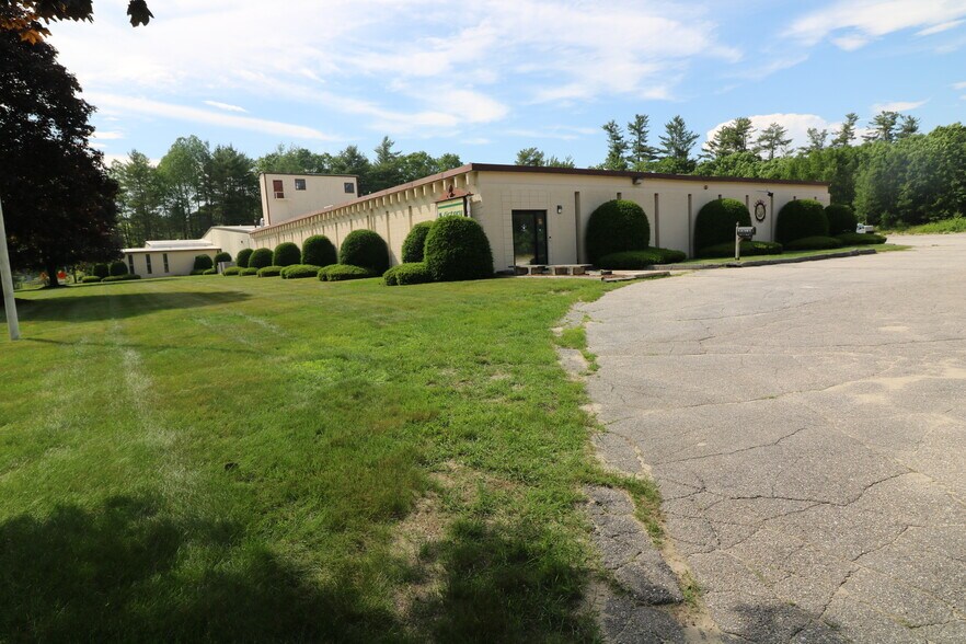 More Photos Of 7 Knight St, Jaffrey Industrial For Sale