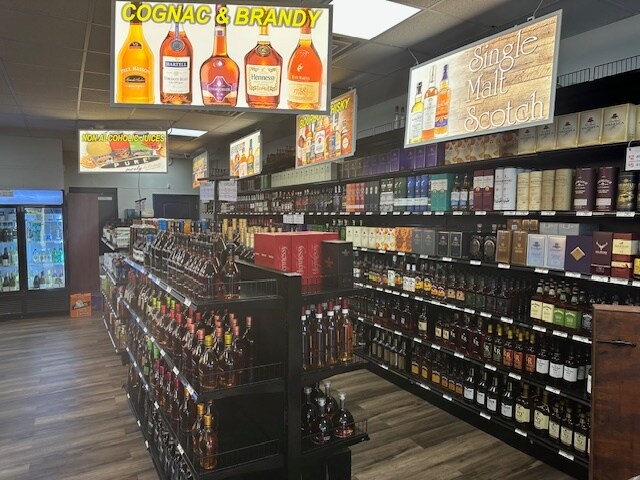 More Photos Of 819 Us-90, Gautier Convenience Store For Lease