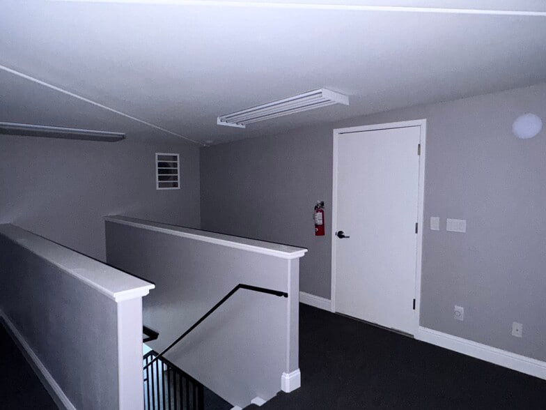 More Photos Of 5462 Pirrone Rd, Salida Light Distribution For Sale