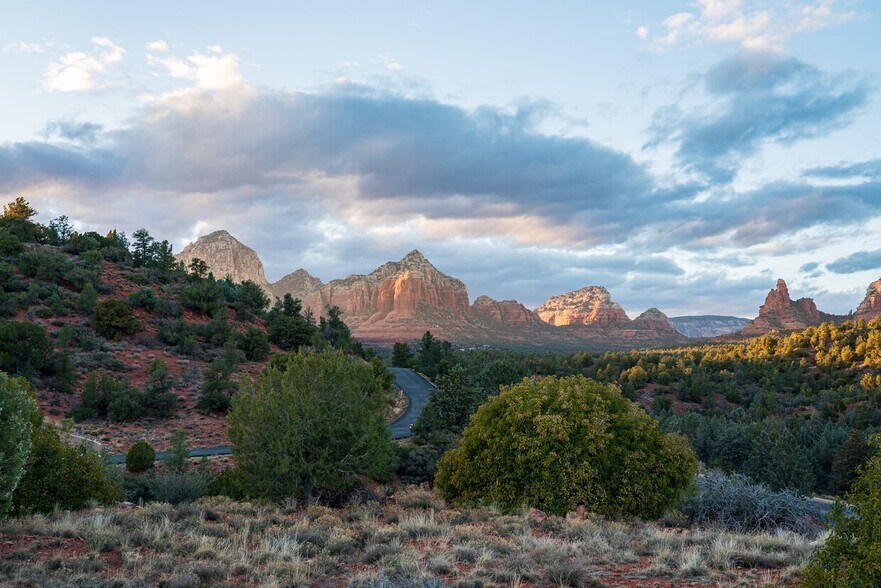 More Photos Of 325 State Route 89A, Sedona Land For Sale