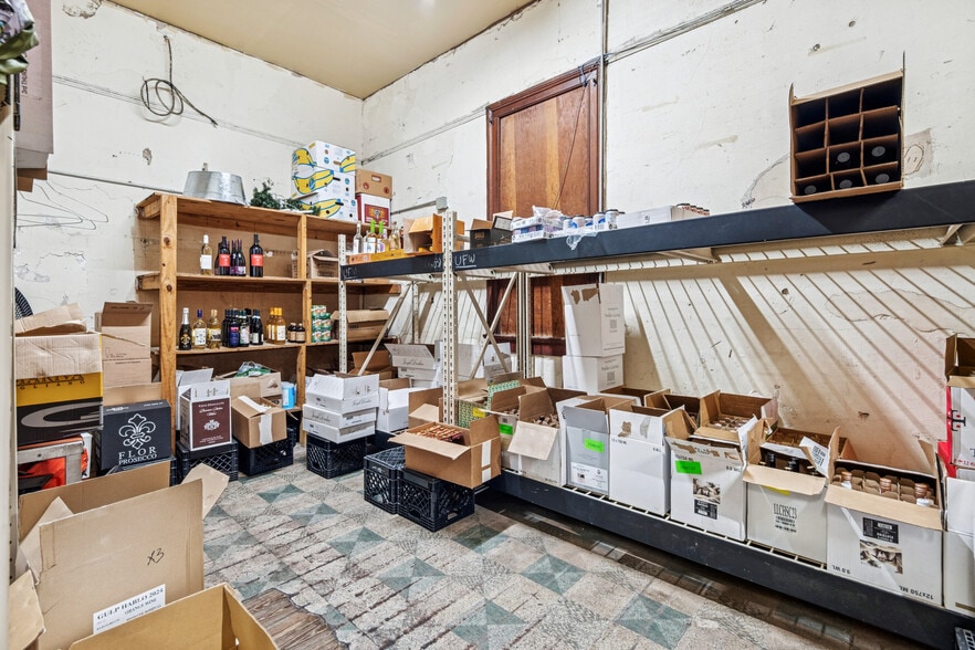 More Photos Of 1300 Arabella St, New Orleans Storefront Retail Residential For Sale