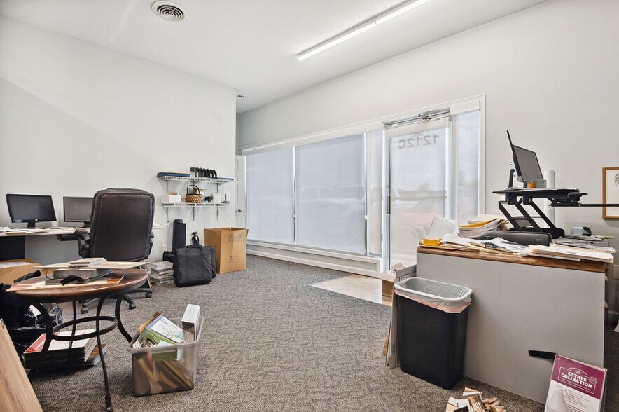 More Photos Of 1212-1216 Gum Branch Rd, Jacksonville General Retail For Sale