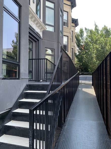 More Photos Of 615 E 17th St, Brooklyn Apartments For Sale