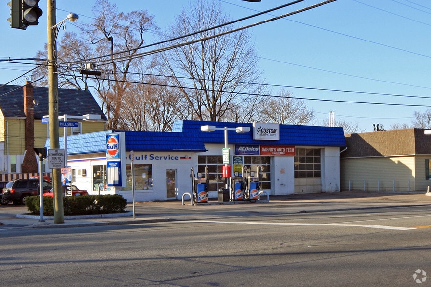 More Photos Of 295 Hillside Ave, Williston Park Service Station For Sale