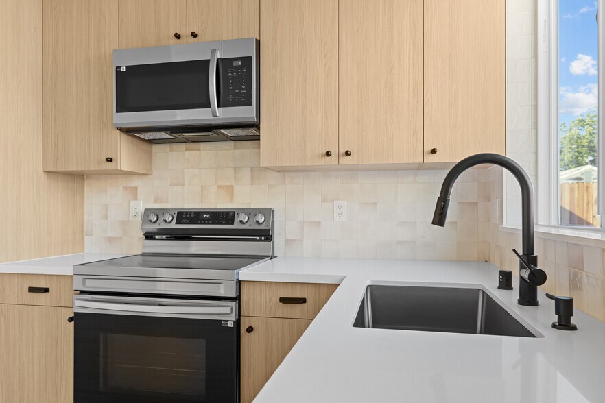 More Photos Of 4401 El Camino Ave, Sacramento Apartments For Sale