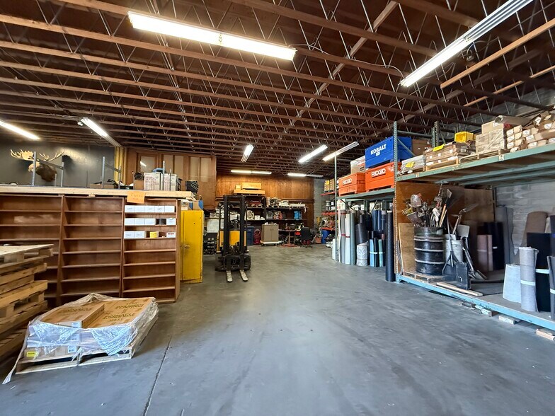 More Photos Of 205 S Dawson St, Seattle Manufacturing For Lease