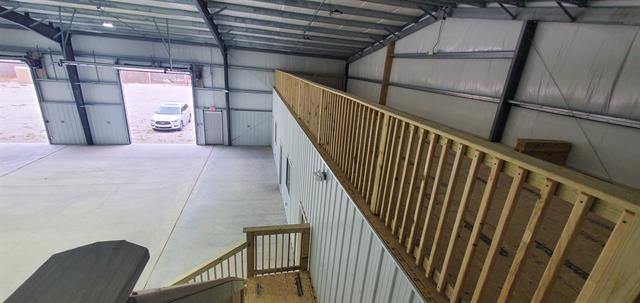 More Photos Of Bobcat, Greenup Warehouse For Sale