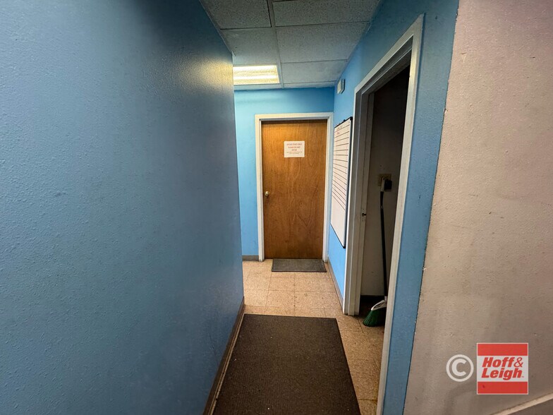 More Photos Of 2445 Wayside Ct, Colorado Springs Warehouse For Sale