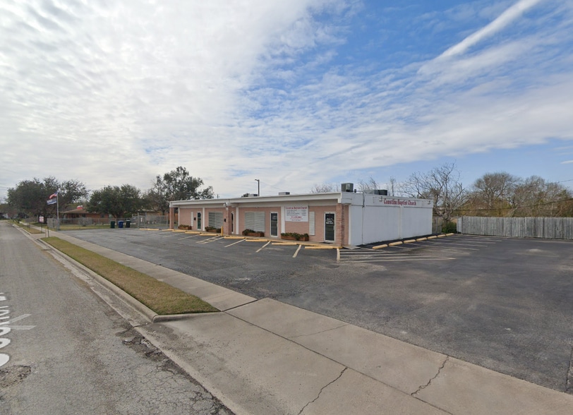 More Photos Of 5109-5115 Cosner Dr, Corpus Christi Office For Lease