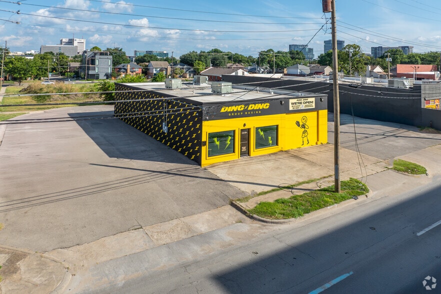 More Photos Of 3516 Ross Ave, Dallas Freestanding For Lease