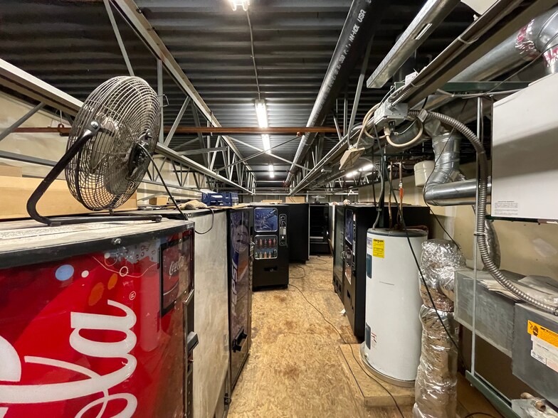 More Photos Of 4475 W 58th Ave, Arvada Light Distribution For Sale