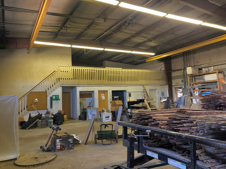 More Photos Of 70 Riverside Loop, Evanston Industrial For Sale