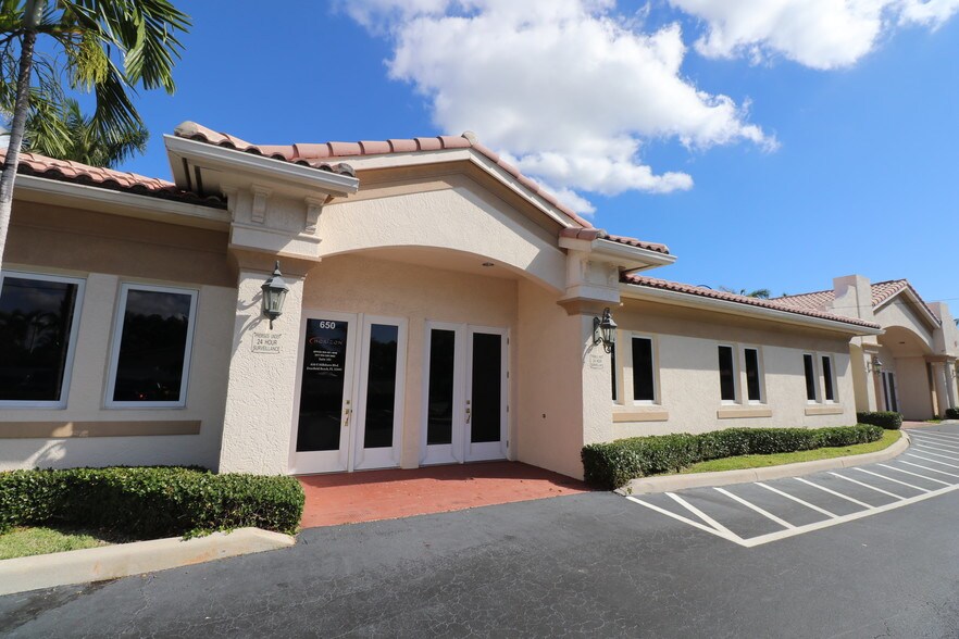 More Photos Of 650-660 E Hillsboro Blvd, Deerfield Beach Loft Creative Space For Lease