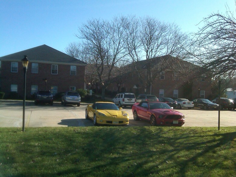Primary Photo Of 621 Shrewsbury Ave, Shrewsbury Office For Lease