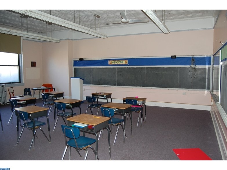 More Photos Of 526 Chicago Ave, Egg Harbor City Schools For Sale