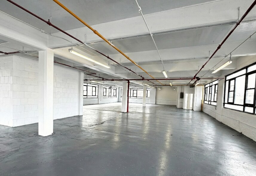 More Photos Of 753-755 E 134th St, Bronx Warehouse For Sale