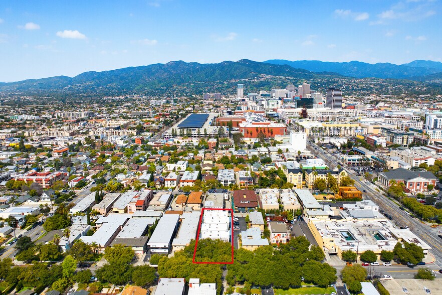 More Photos Of 333 Riverdale Dr, Glendale Apartments For Sale