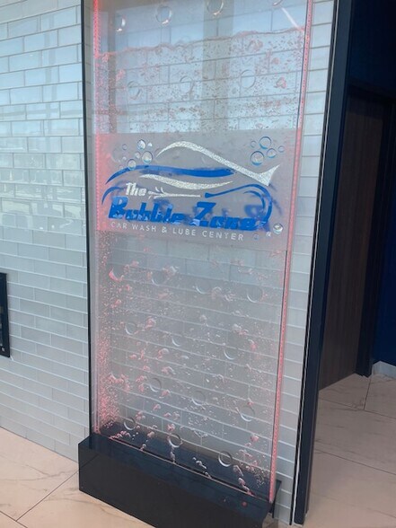 More Photos Of 5243 Naaman Forest Blvd, Garland Carwash For Sale