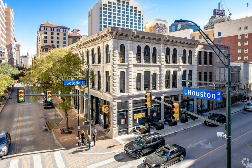 More Photos Of 111 W Houston St, San Antonio Unknown For Lease